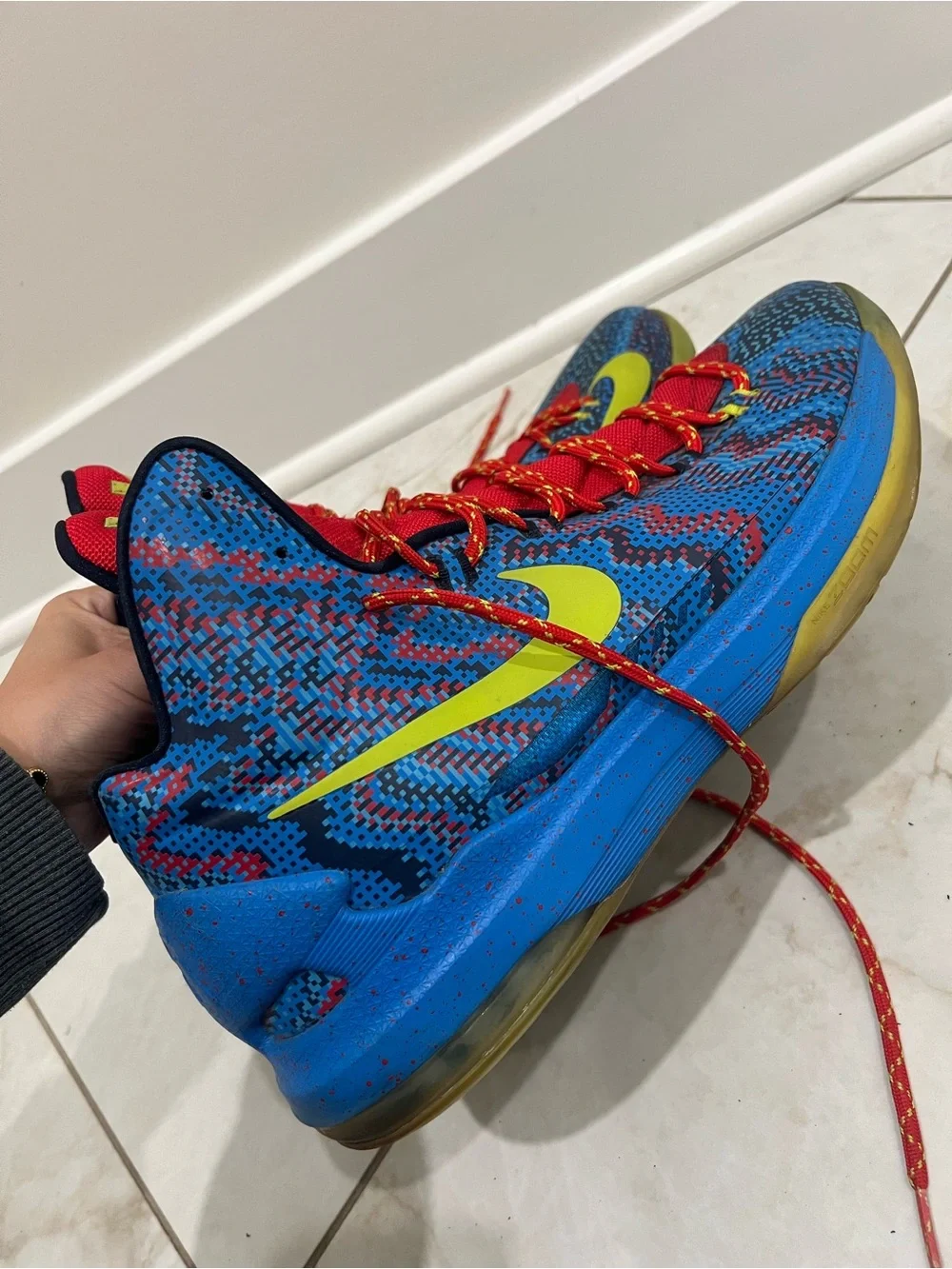 Nike Blue Zoom KD 5 'Christmas' Sneakers Size 13 US